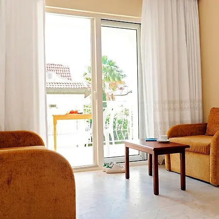Maricya Apart Hotel de apartamente *